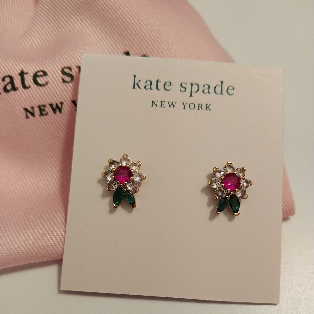 🎄kate spade "New Bloom" Flower Stud, Cloth Bag Earrings , New🎄